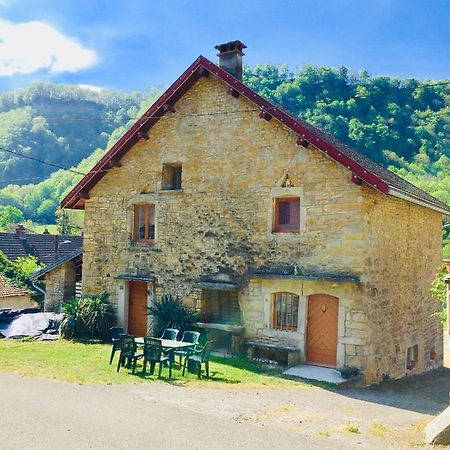 Gîte des reculées Ladoye-sur-Seille Exterior foto